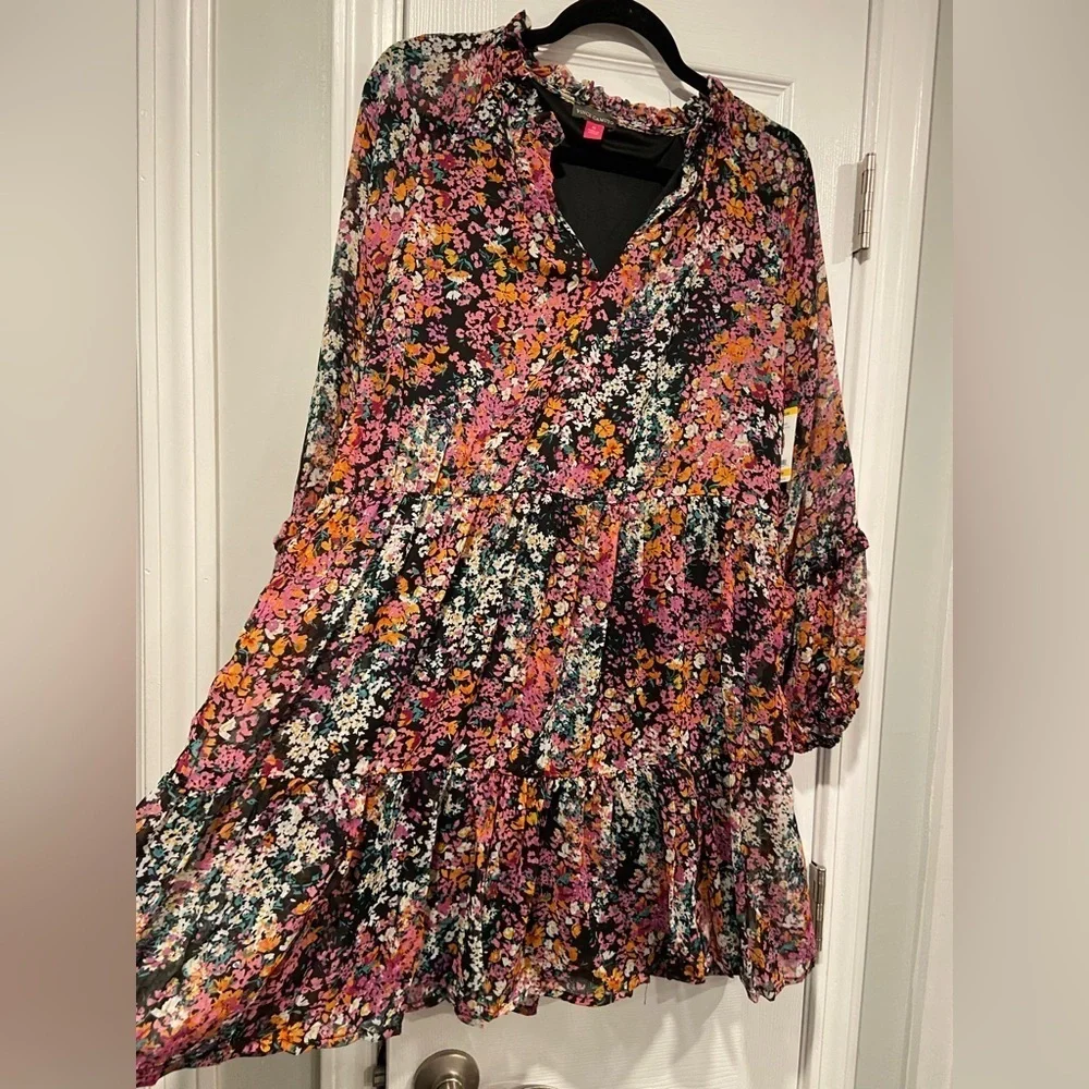 NWT Vince Camuto Size M Black Floral Ruffle Flowy Long Sleeve Sheer Mini Dress